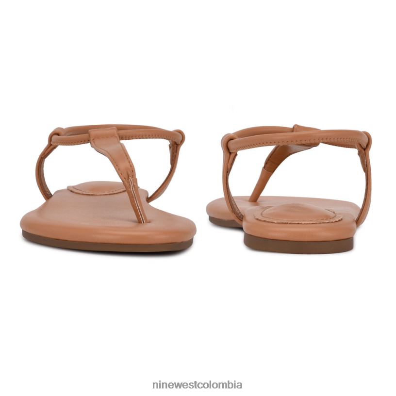 X0LV0692 natural sandalias planas bassie Nine West